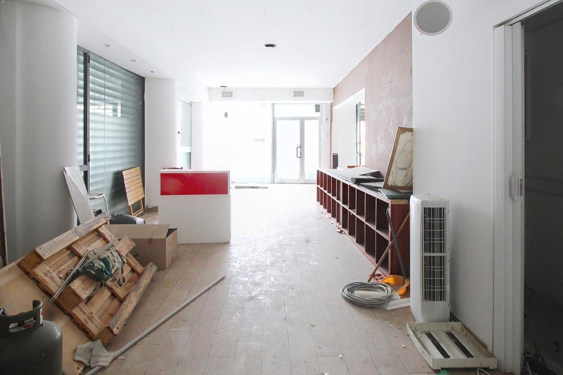 Negozio in Via della Madonna 25, Livorno, {3} - Foto 1