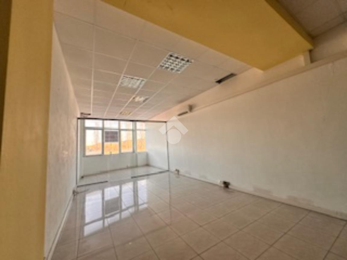 Ufficio in Via dei Ramai 3, Livorno, {3} - Foto 1