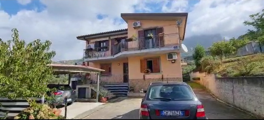 Villa unifamiliare in vendita a Belvedere Marittimo