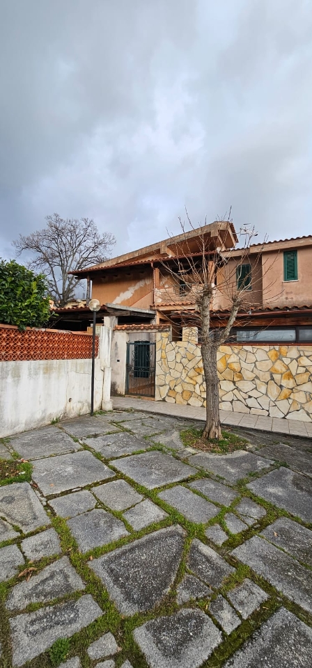 Villa bifamiliare in vendita a Scalea