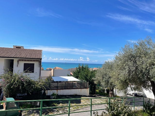 3-room flat in Salita Fragalleto, Diamante - Photo 1