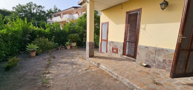 3-room flat in Via del Telegrafo, San Nicola Arcella - Photo 1