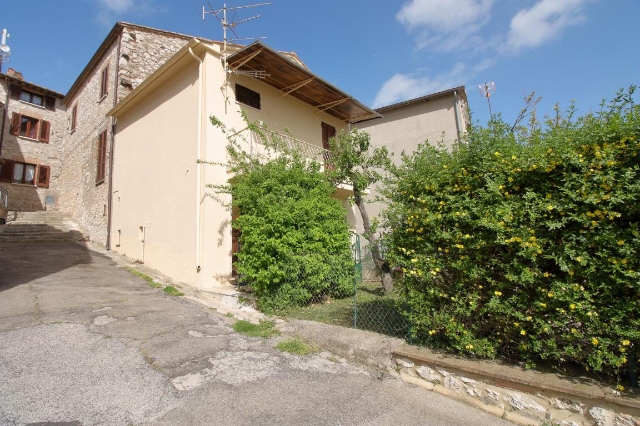 Detached house in {3}, Via Carlo Alberto - Photo 1