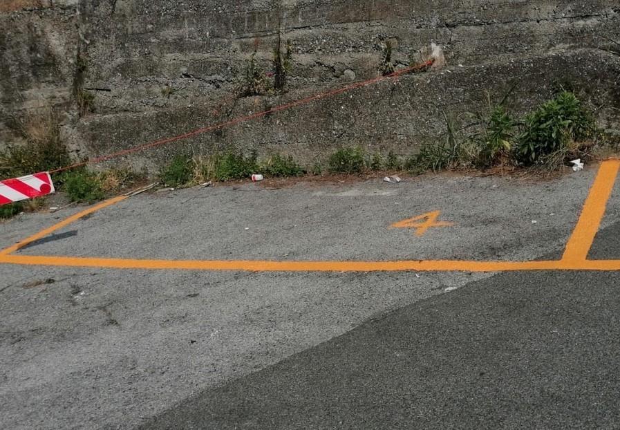 Parcheggio in Via Tre Pini 43, Genova - Foto 1