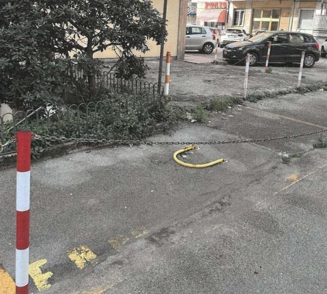 Parcheggio in Via Luigi Gherzi Snc, Genova - Foto 1