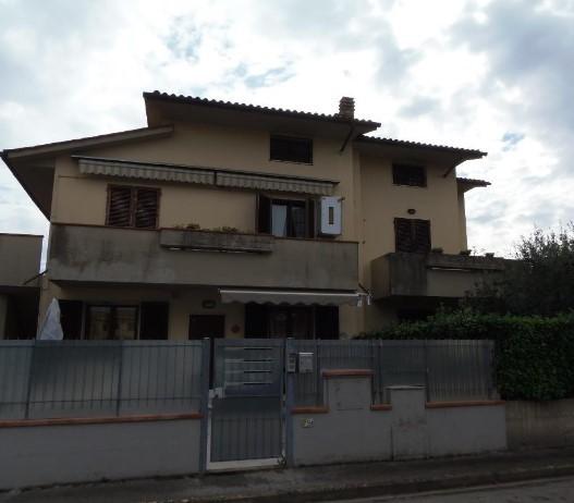 Casa indipendente in vendita a Poggio A Caiano