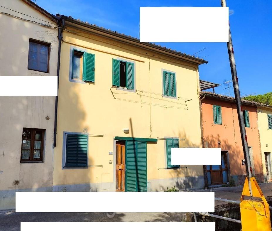 Casa indipendente in vendita a Pistoia