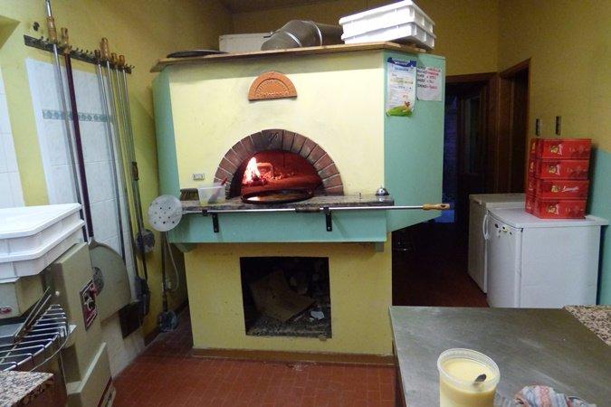 Esercizio commerciale in , Porcari, {3} - Foto 1