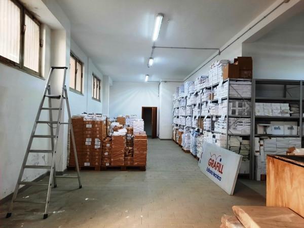Negozio in Via Giuseppe Lo Bianco 8, Palermo, {3} - Foto 2