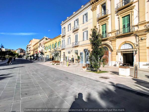 Negozio in Via Vincenzo Lanza, Foggia, {3} - Foto 1