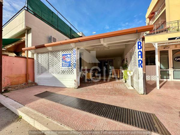Bar in Corso del Mezzogiorno, Foggia, {3} - Foto 1