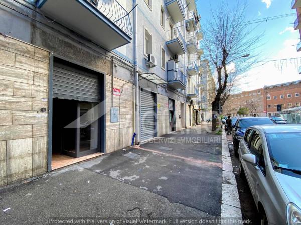 Negozio in Via Lecce, Foggia, {3} - Foto 1