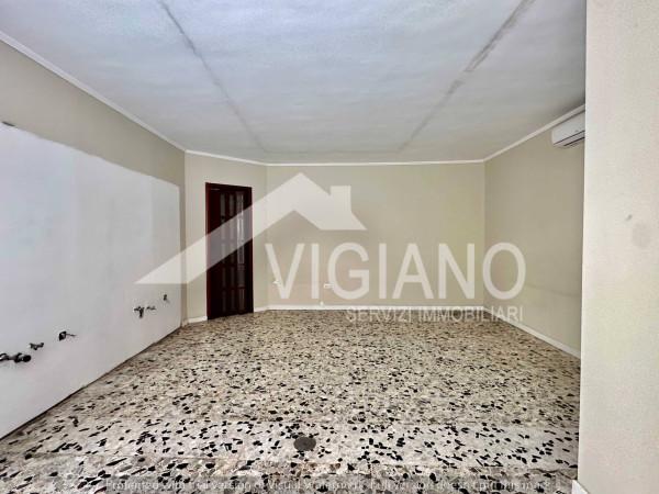 Negozio in Via Arpi, Foggia, {3} - Foto 1