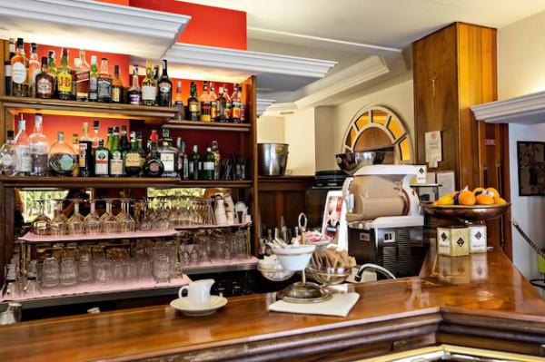 Bar in , Arezzo, {3} - Foto 1