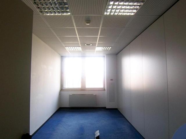 Office in Via Circonvallazione, Segrate - Photo 1