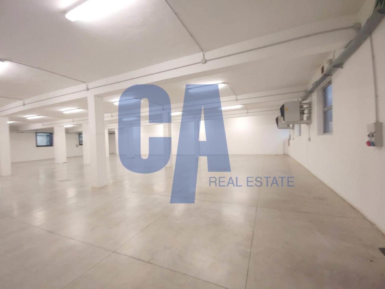 Magazzino in Via Tobagi, Peschiera Borromeo - Foto 1