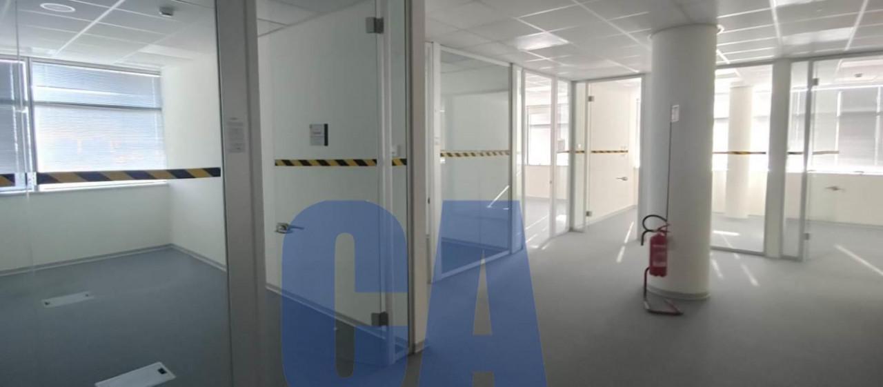 Ufficio in Via Venticinque Aprile, San Donato Milanese, {3} - Foto 1