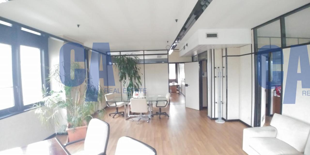 Ufficio in Via di Vittorio G., Segrate, {3} - Foto 1