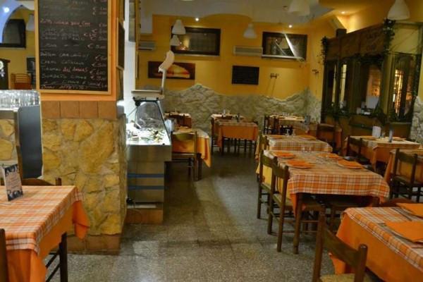 Ristorante in Piazza S. Pietro 1, Frascati, {3} - Foto 2