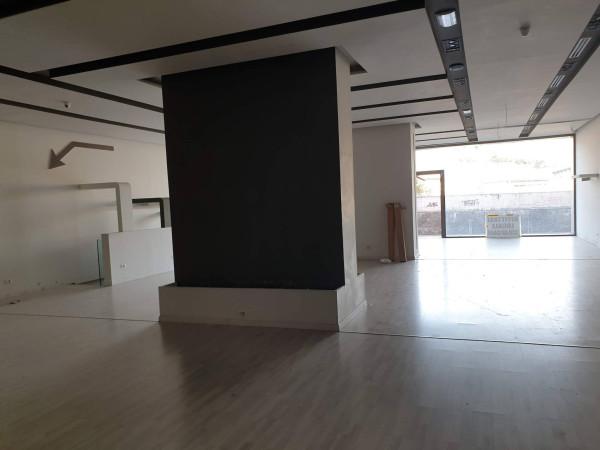 Arredamento in Circonvallazione Orientale 3, Roma, {3} - Planimetria 1