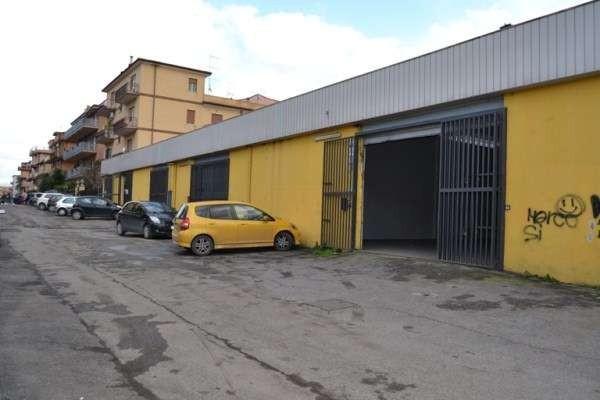 Capannone in Via Atlante 18, Roma, {3} - Foto 1