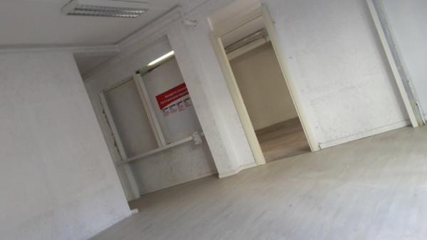 Magazzino in Via Pier Vittorio Aldini 6, Roma, {3} - Foto 1
