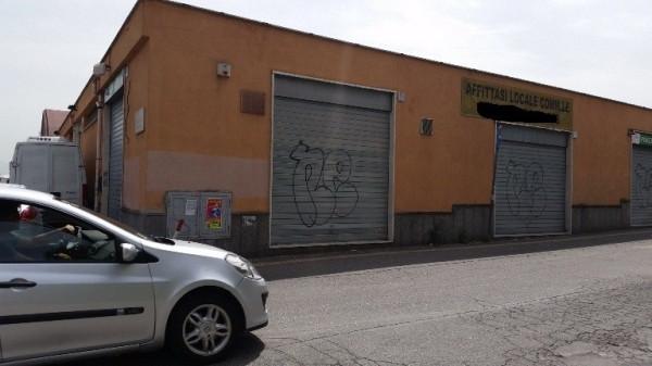 Negozio in Via di Tor Tre Teste 45, Roma, {3} - Foto 2