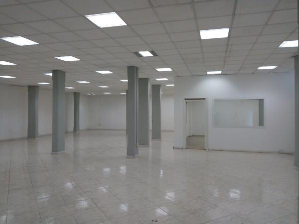 Magazzino in Via della Stazione di Ciampino 190, Roma, {3} - Foto 1