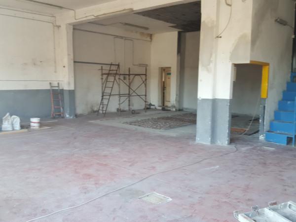 Negozio in Via Torri di Castel di Leva 11, Roma, {3} - Foto 1