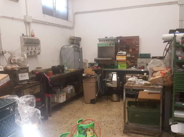 Capannone in Via Leopoldo Micucci 7, Roma, {3} - Foto 2
