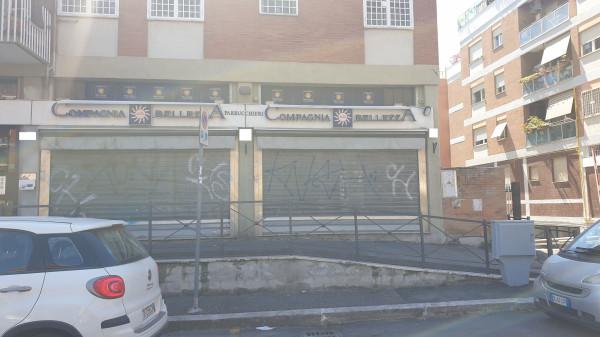 Negozio in Via Andrea Mantegna 52, Roma, {3} - Foto 2