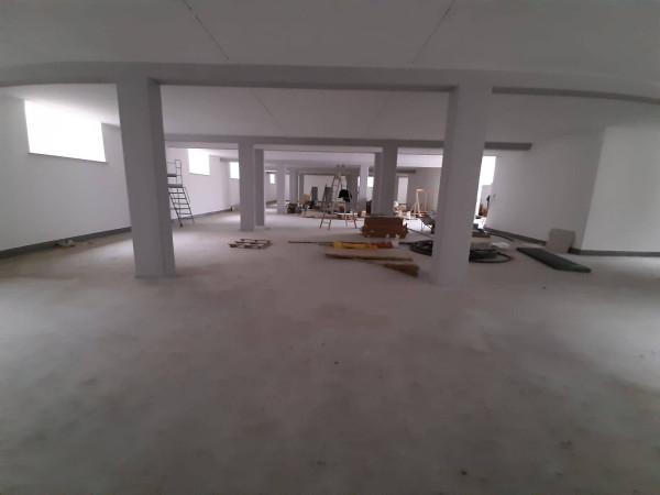 Magazzino in Via Appia Nuova, Ciampino, {3} - Foto 1
