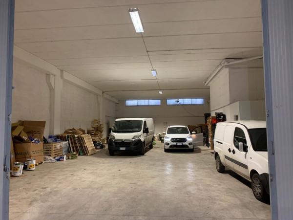 Negozio in Via Appia Nuova, Ciampino, {3} - Foto 2