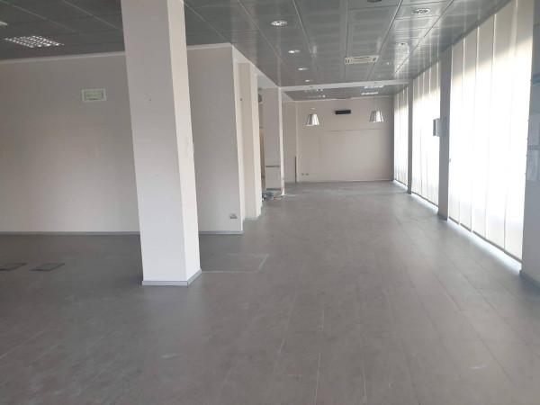 Negozio in Viale John Fitzgerald Kennedy 52, Ciampino, {3} - Foto 2