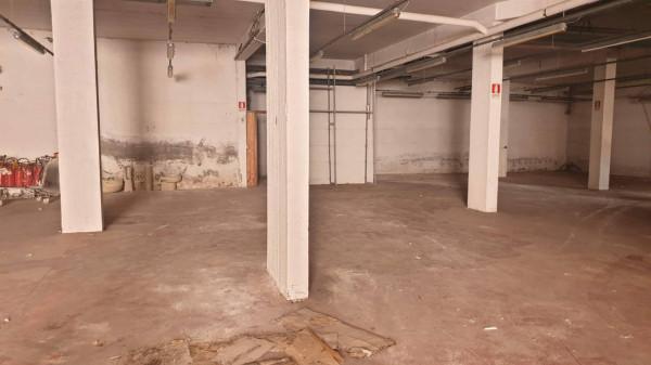 Magazzino in Via Ranuccio Bianchi Bandinelli, Roma, {3} - Foto 2