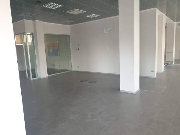 Negozio in Via Ranuccio Bianchi Bandinelli 1, Roma, {3} - Foto 2