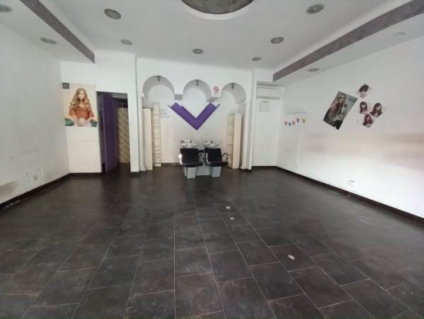 Negozio in Via San Francesco d'Assisi, Ciampino, {3} - Foto 1