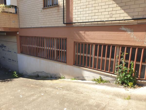 Magazzino in Via Appia, Roma, {3} - Foto 1
