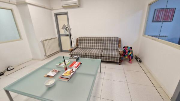 Magazzino in Via Ranuccio Bianchi Bandinelli, Roma, {3} - Foto 2