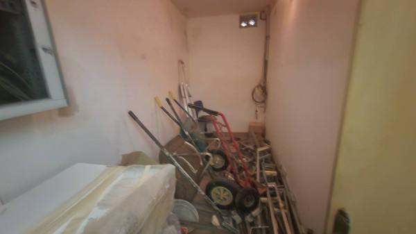 Negozio in Via Monasterace, Roma, {3} - Planimetria 1