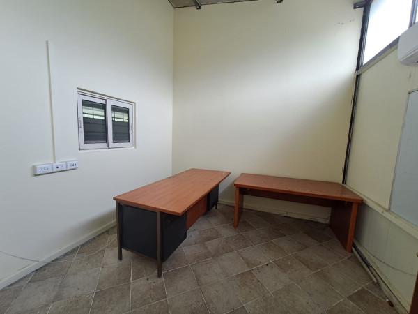 Magazzino in Circonvallazione Settentrionale, Roma, {3} - Foto 2
