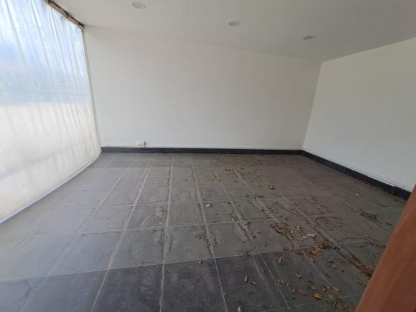 Magazzino in Circonvallazione Settentrionale, Roma, {3} - Foto 1