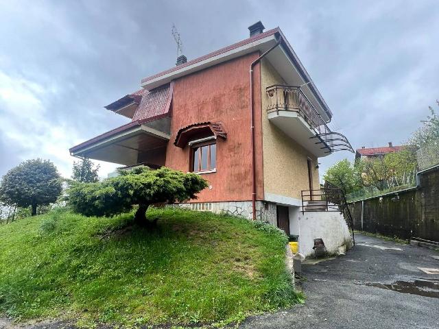 Detached house in Borgata Meinà 16, Rubiana - Photo 1