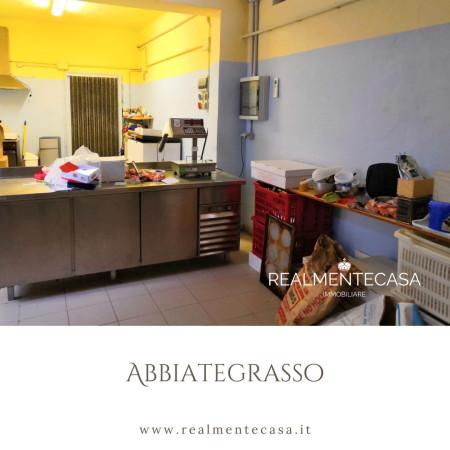Negozio in Via Novara 1, Abbiategrasso, {3} - Foto 2
