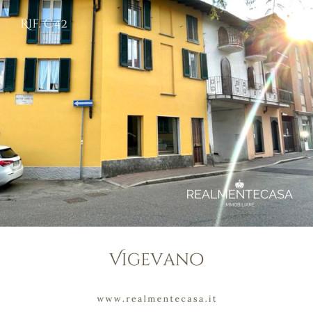 Negozio in Corso Pavia, Vigevano, {3} - Foto 2