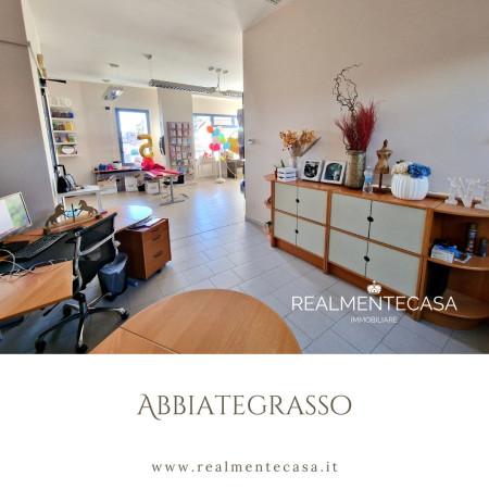 Negozio in Via Francesco Giramo, Abbiategrasso, {3} - Foto 2