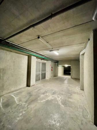 Negozio in Via Tripoli 6/C, Biella, {3} - Foto 1
