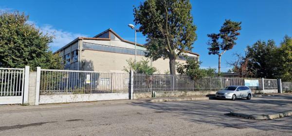 Capannone in Via Giuseppe di Vittorio 16, Pieve Emanuele, {3} - Foto 2