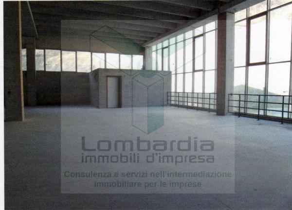 Capannone in Via Sant'Egidio 14, Lecco, {3} - Foto 2