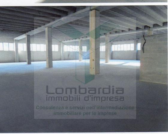 Capannone in Via Sant'Egidio 14, Lecco, {3} - Foto 1